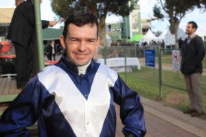 Success in sprint secures title