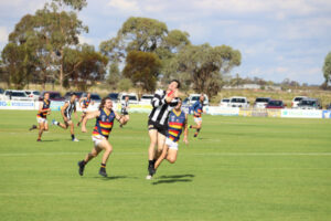 Hot Pies rout undermanned Raiders