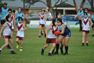 Undefeated Tigers to face Cats