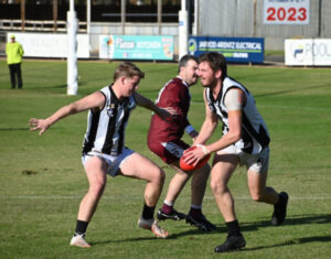 Magpies’ second-half swoop