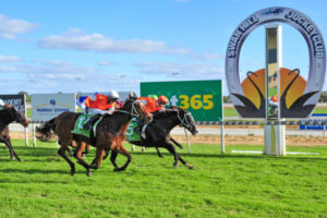 Coffey in stellar run