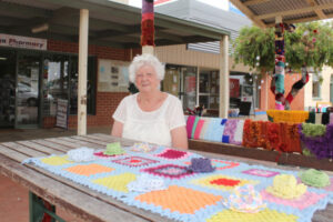 Yarn bombers strike again