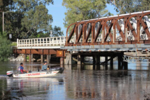 Stay out of emergency zone, SES warns