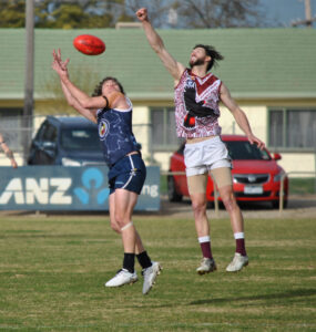 Blues hold off Swans