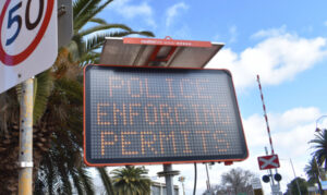 Tighter borders between NSW and Vic coming