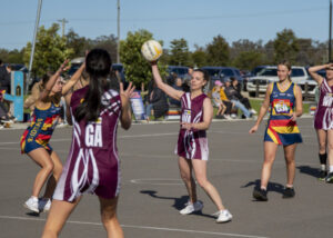 Dogs triumph by a point