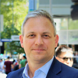 Cross-border residents no longer need permits