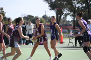 Swans bounce past Kangas