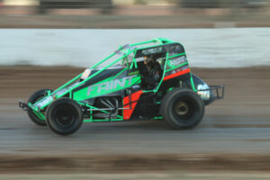 Harris claims chequered flag in flawless display