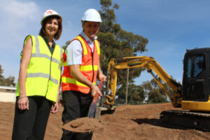 Bunnings on track to open next year