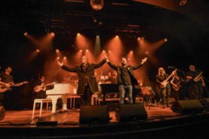 Tribute to piano men