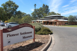 Gallery aims for more