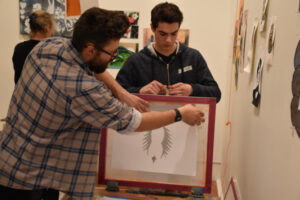 Youth to star in gallery exhibitions