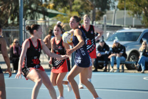 Blues hold on to win thriller