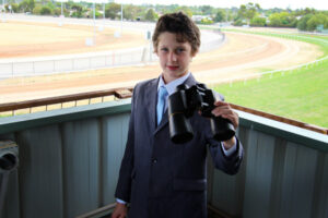 Little caller gears up for another big race