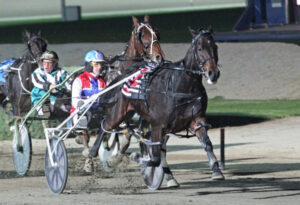 Hectorjayjay too pacy