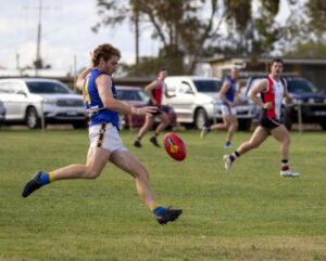 Eagles, Demons in must win battle