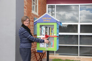 Little free library now open