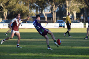 Endeavour pleasing from lower sides