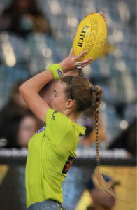 AFLW umpire Mel Sambrooks to host workshop