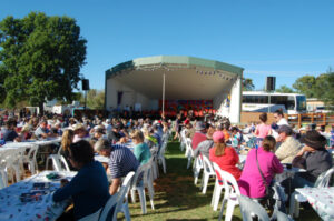 Breakfast by the Murray for all