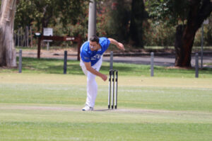 Roodogs aim to avoid the Blues