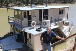 Boat builder inspires others to pursue their dreams