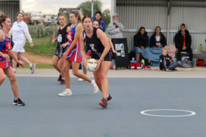 Balranald and Lake Boga meet in top-three battle