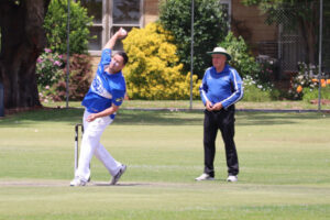 Blues, Bombers in must-win clash