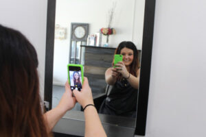 Un-selfie way to raise money