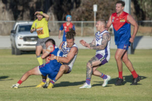 Dee streak continues