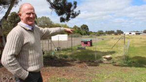 Big business edges closer