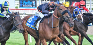 Coffey sneaks through gap on Musgrave