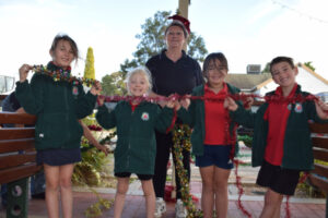 Lake Boga shopfront’s Christmas spirit