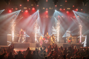 Feel the ’80s heat