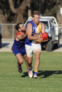 Dunstan spearheads Eagles’ win with 10-goal haul