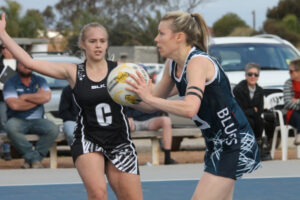 Blues win nail-biter