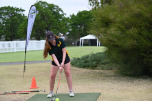 Putt-ing young talent on par