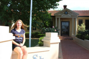 Stimulating curious minds