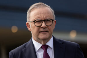 Social media push keeps kids safe – PM