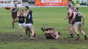 Blues get up by a point