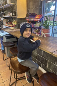 Free donuts put smiles on small dials