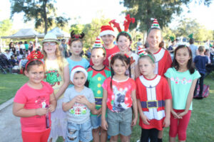Swan Hill residents unite for carols.