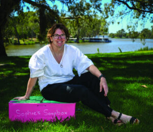 ‘People are sick of party politics’, says new independent for the Mallee