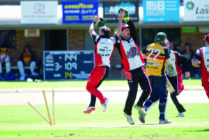 Hat-trick raids win for Bulldogs