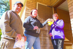 Fruit fly trapping program attracts national attention