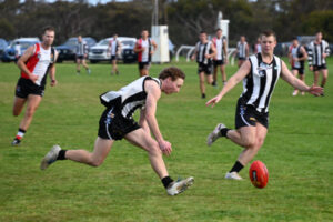 Grant helps Saints seal win