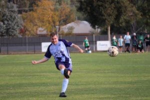 Swans tackle winless Rams