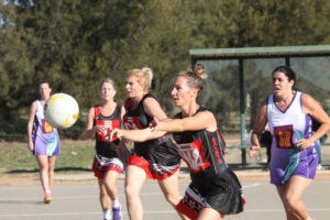 Saints defence keeps Kangas at bay