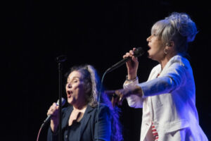 Legends share the stage